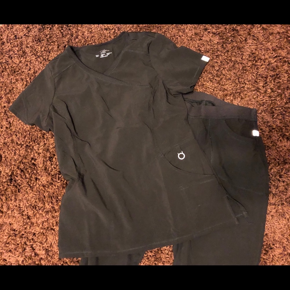 Women’s Scrubs